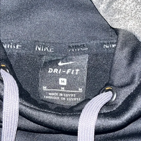 Nike Dri-FIT Hoodie Women’s Medium (Fits Small Men’s) - Picture 3 of 5